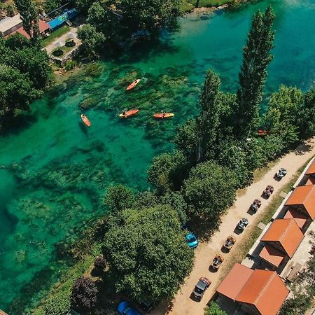 River Huts Zrmanja โอเบรอควาซ ภายนอก รูปภาพ